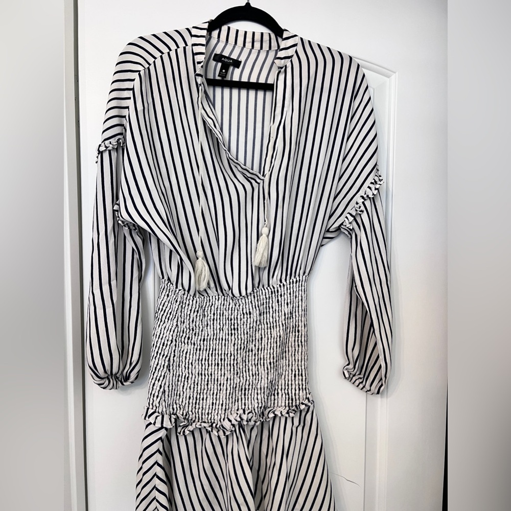 Striped long sleeve dress with scrunch waist size M